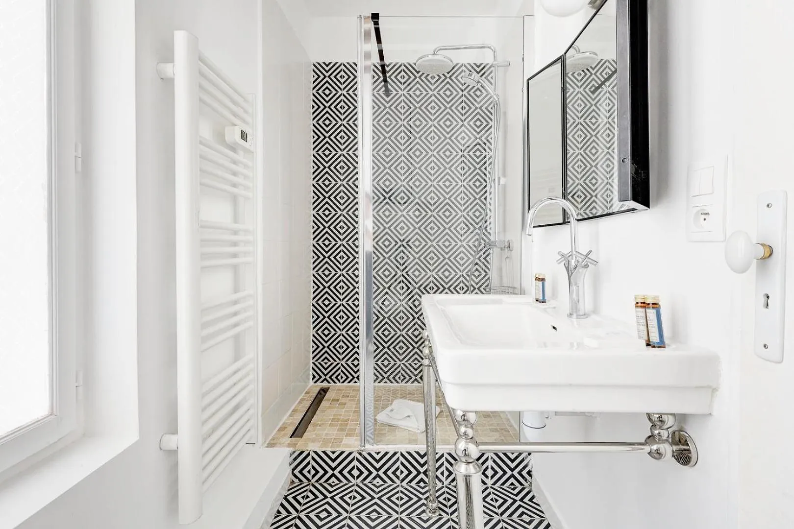 Bluestay 284 - Superbe Appartement Dans Le Marais Paříž 0*,  Francie